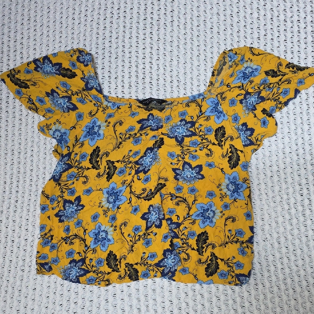 Dorothy Perkins Elegant Yellow and Blue Floral Blouse